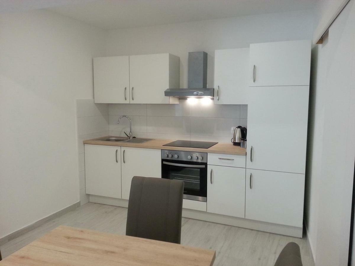 Apartment Rika Omiš Buitenkant foto